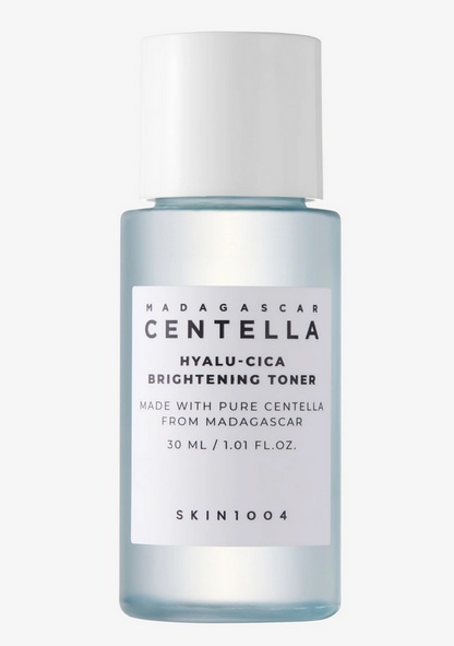 Skin1004 Hyalucica Brightening Toner Tonique hydratant pour la peau à la centella de Madagascar 30 ML